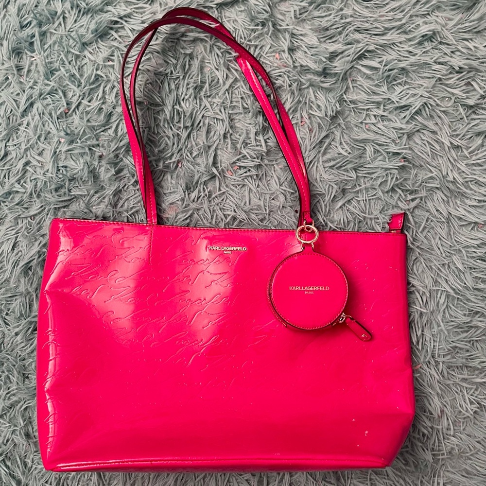 ❤️KARL LAGERFELD Red Heart Tote w/ Coin Purse❤️